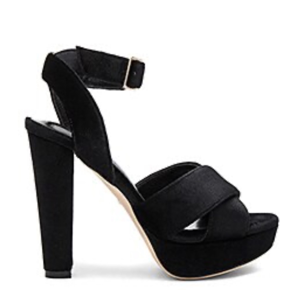 COPY - REVOLVE RAYE x NBD HEATON VELVET PLATFORM